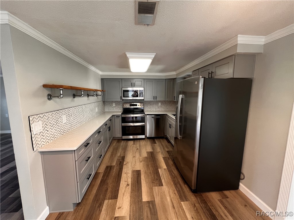 305 Bryant Avenue, Floral Park, New York image 10