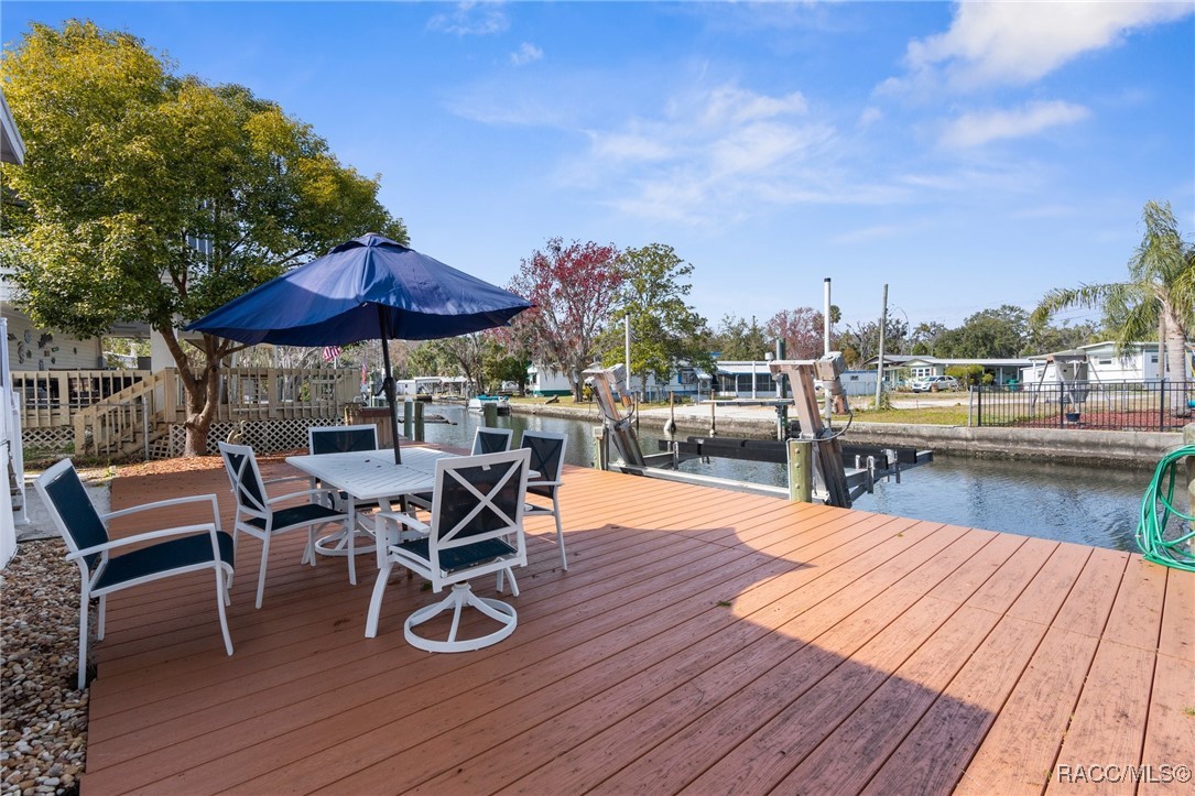 10245 W Blue Springs Court, Homosassa, Florida image 7