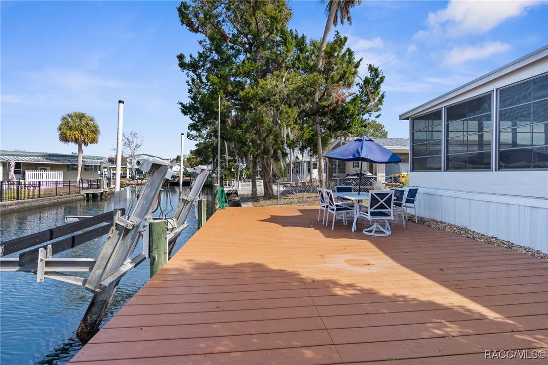 10245 W Blue Springs Court, Homosassa, Florida image 9