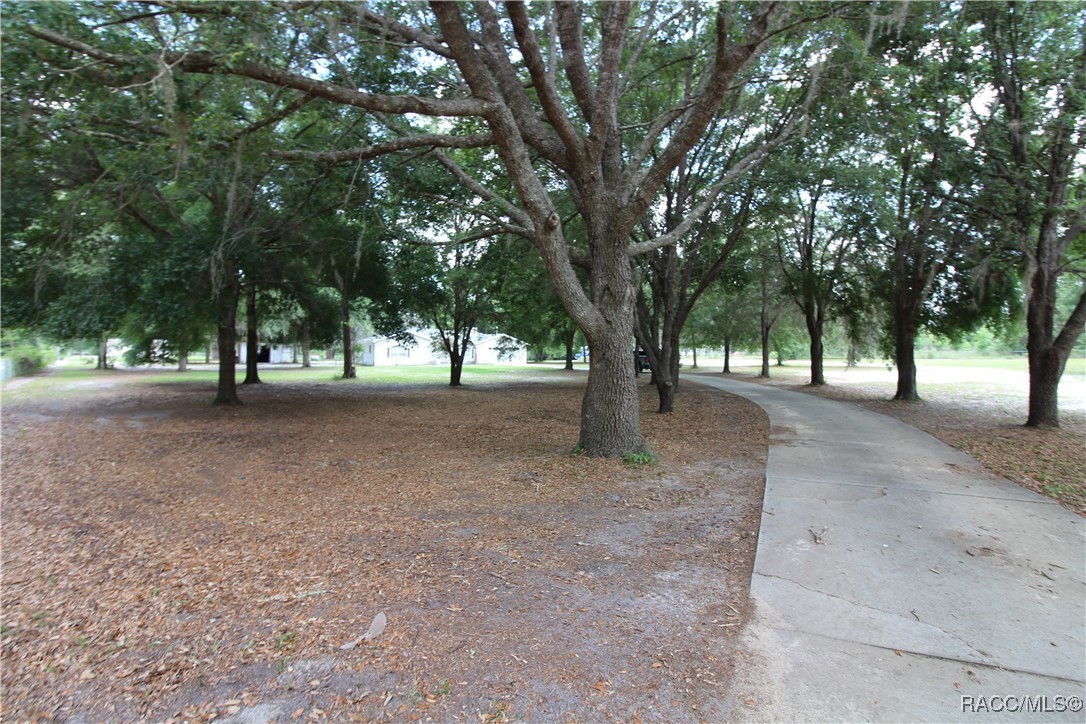 7190 W Roberts Court, Crystal River, Florida image 5