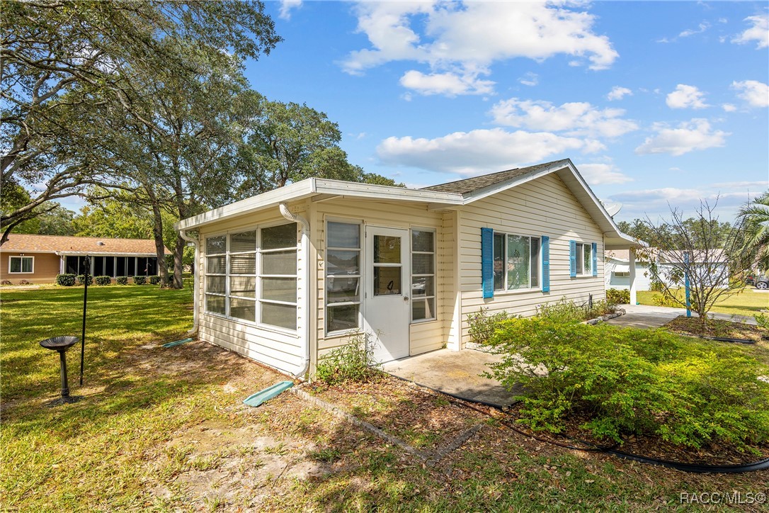 10890 SW 63rd Avenue, Ocala, Florida image 32