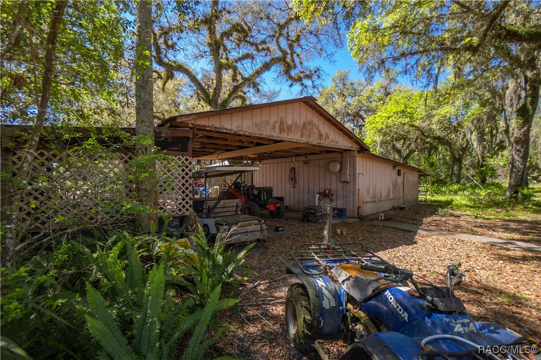 10459 E Lucas Trail, Inverness, Florida image 22