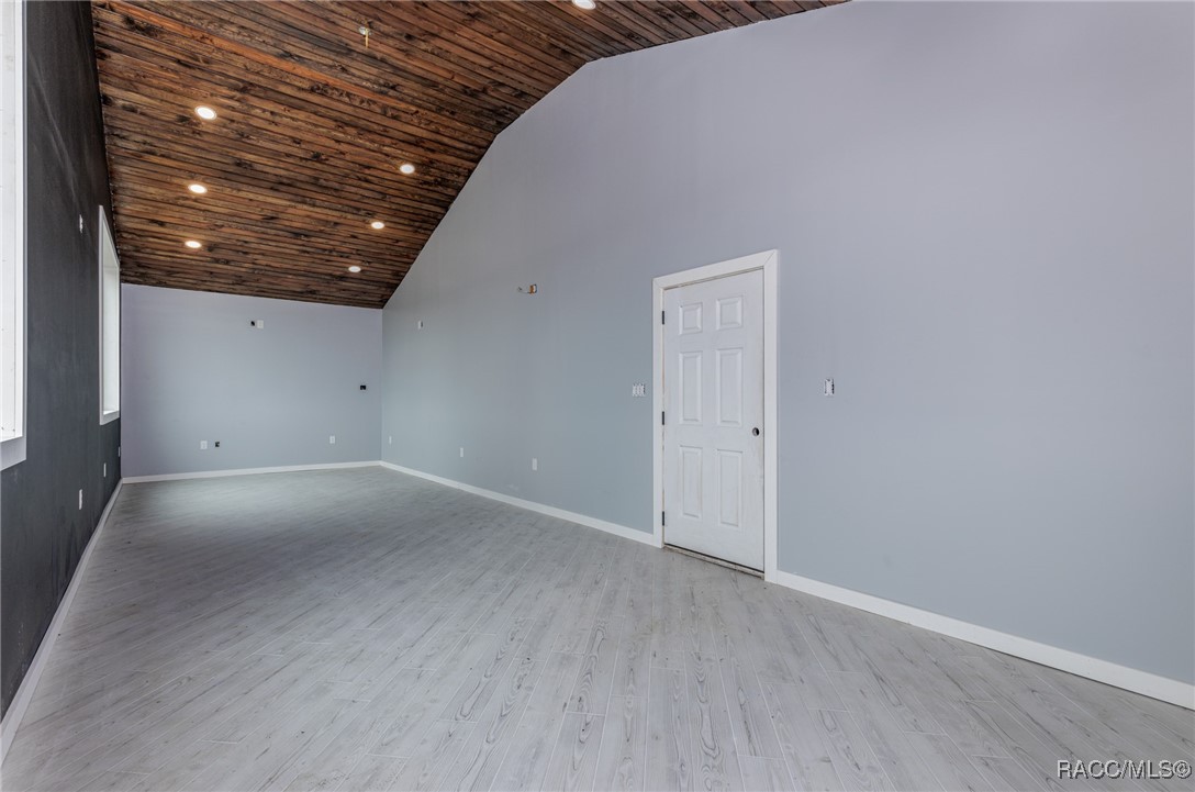 1285 NW 102nd Boulevard, Wildwood, New York image 9