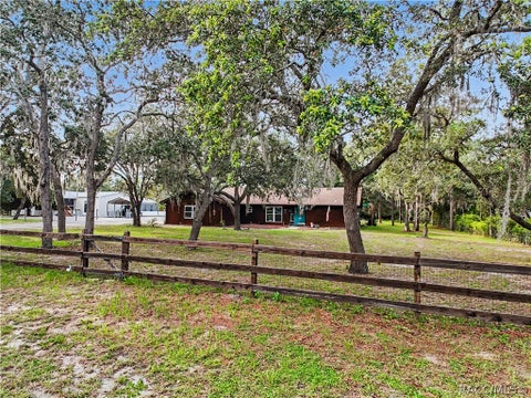 Homes For Sale - 5253 W Rochelle Street<br/> Homosassa, FL 34446