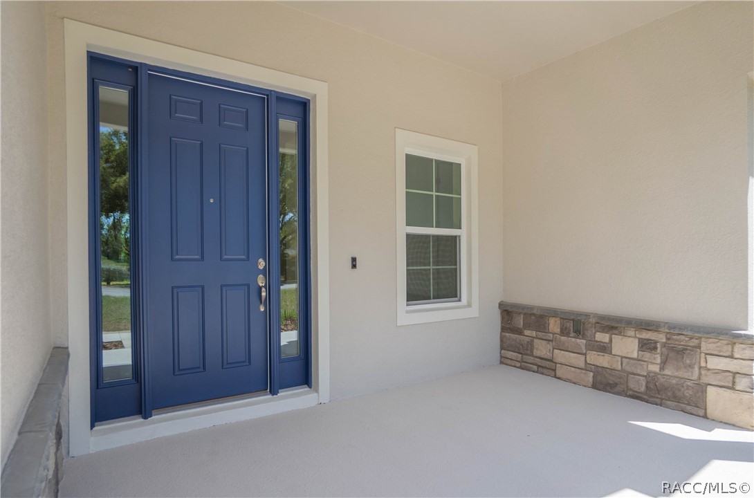 9695 E Baymeadows Drive