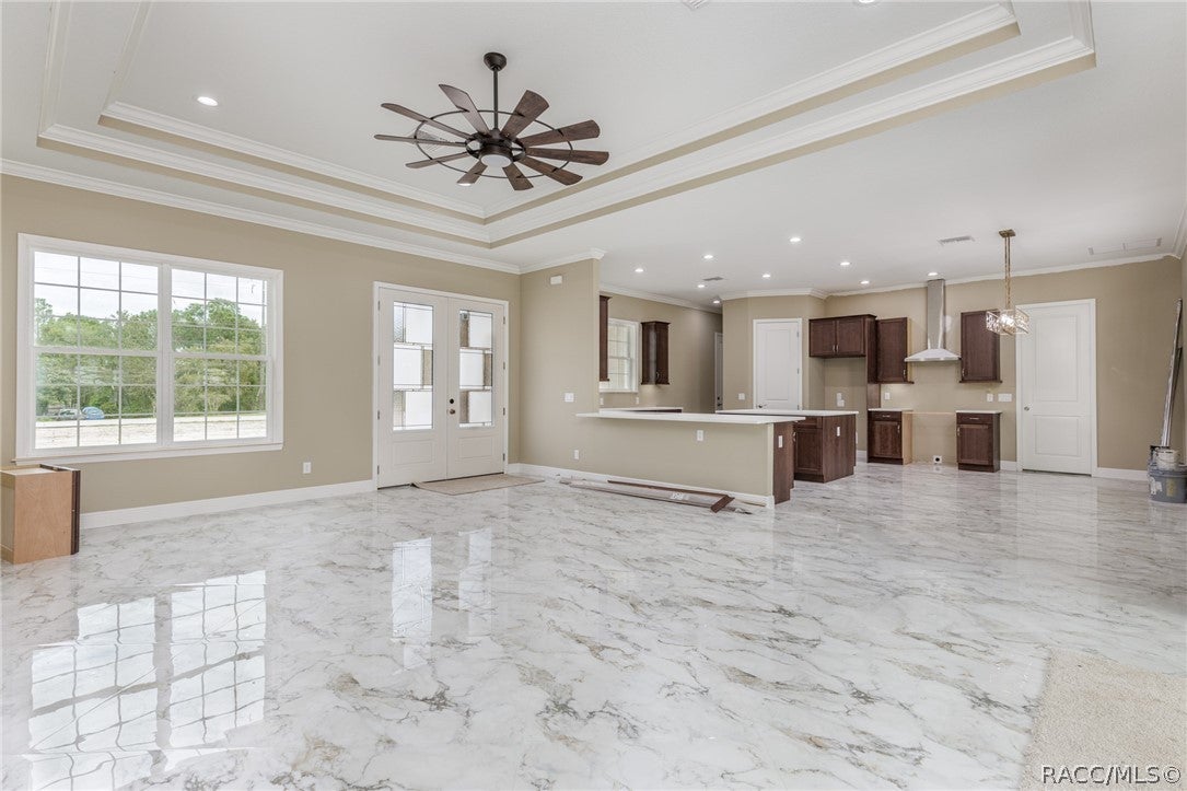 4806 N Pine Ridge Boulevard