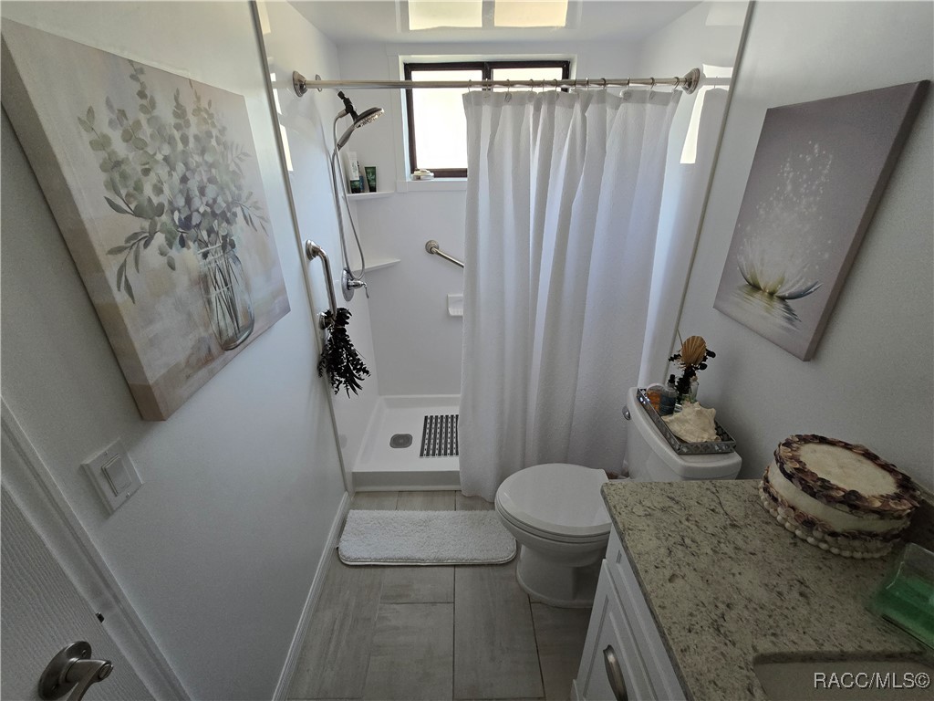 3833 N Briarberry Point, Beverly Hills, New York image 43