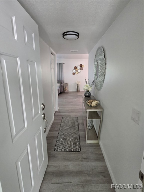 3833 N Briarberry Point, Beverly Hills, New York image 13