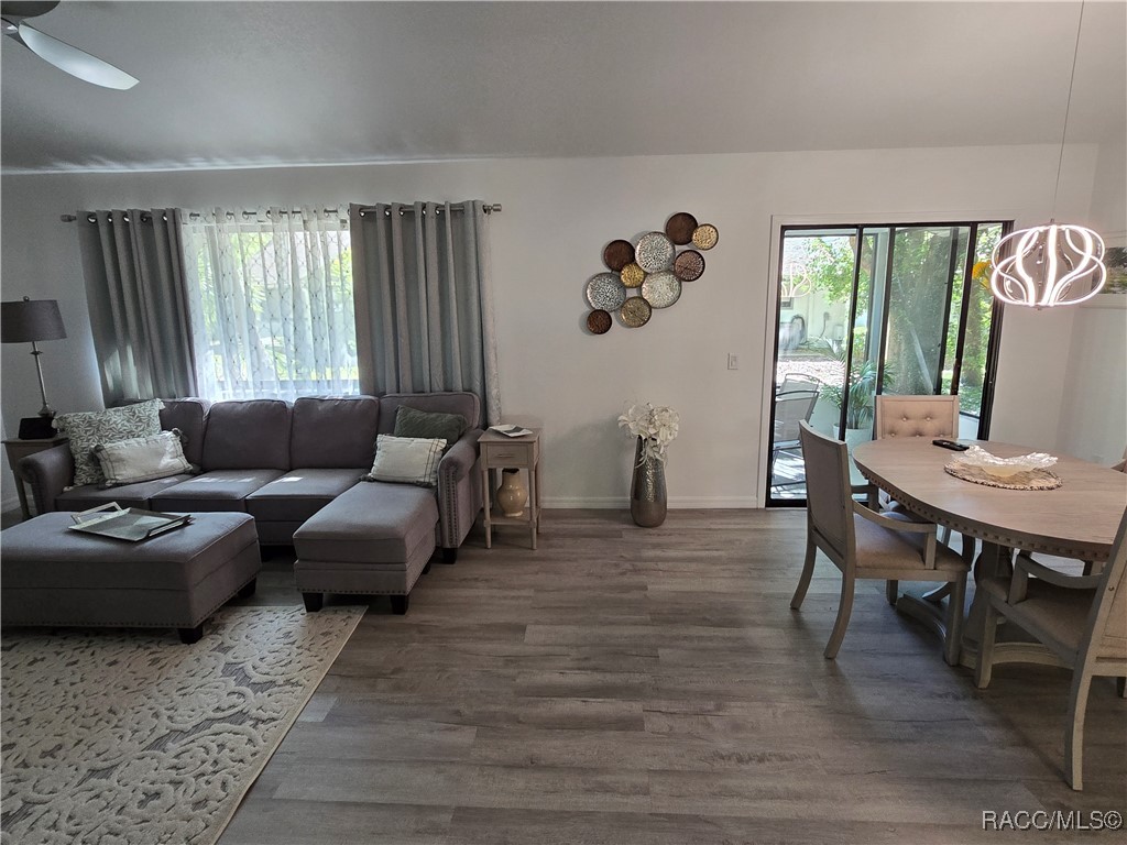 3833 N Briarberry Point, Beverly Hills, New York image 14