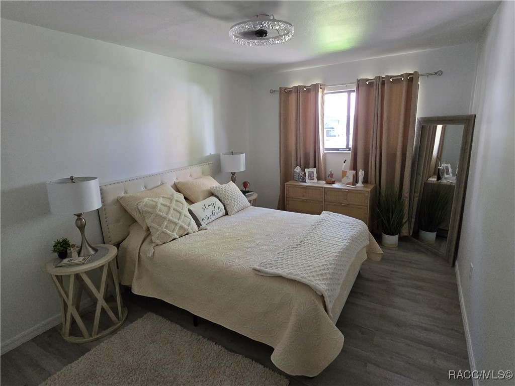 3833 N Briarberry Point, Beverly Hills, New York image 37