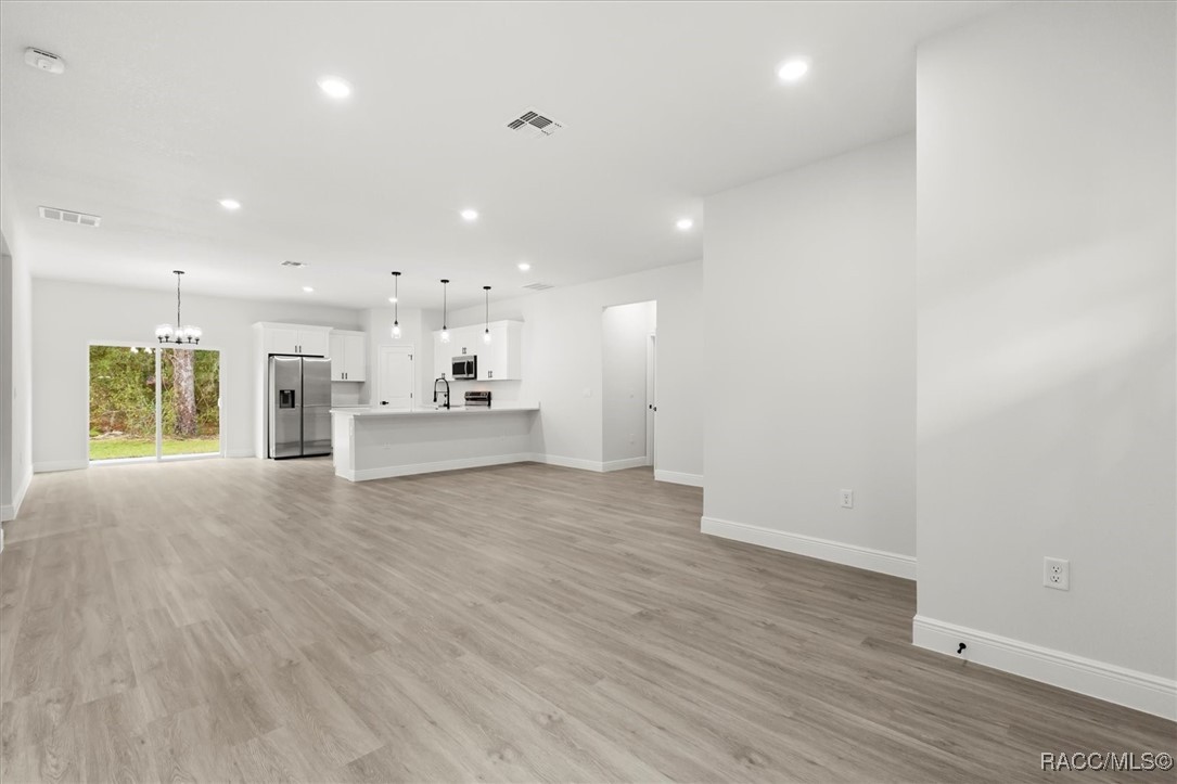 8100 N Tiny Lily Drive