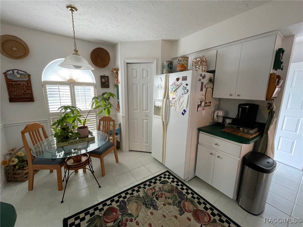 826 Lanark Drive