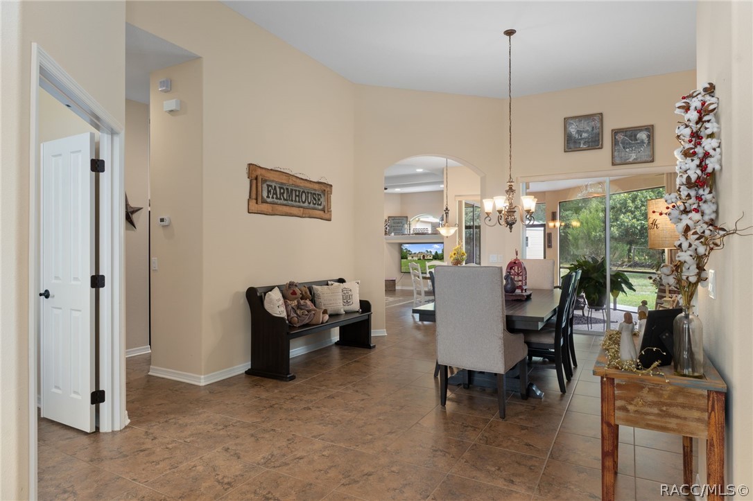 4081 W Roundup Court