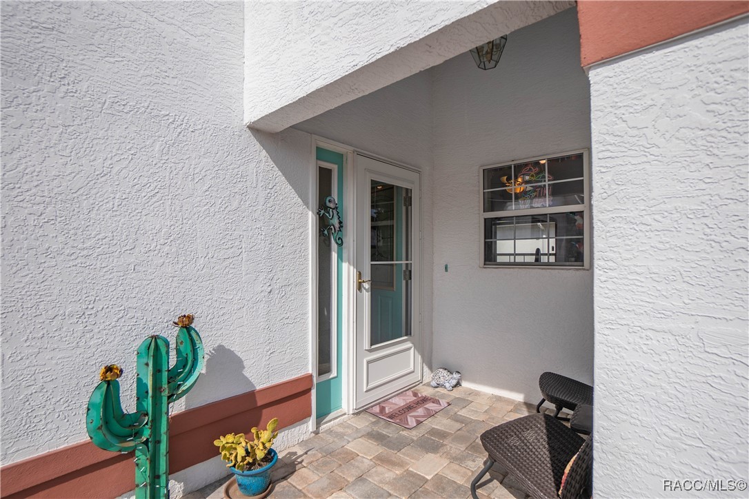 10469 S Drew Bryant Circle, Floral City, Florida image 6