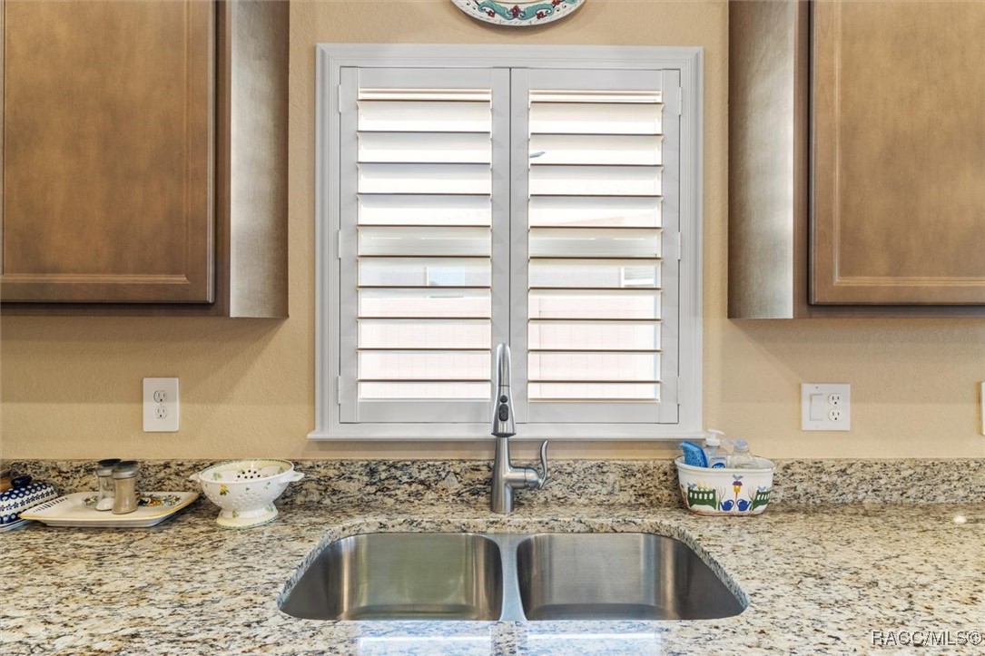 571 W Twisted Oaks Drive, Beverly Hills, Florida image 20