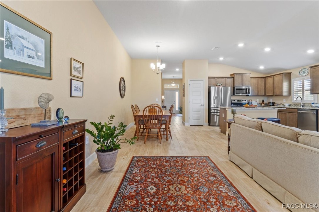 571 W Twisted Oaks Drive, Beverly Hills, Florida image 26