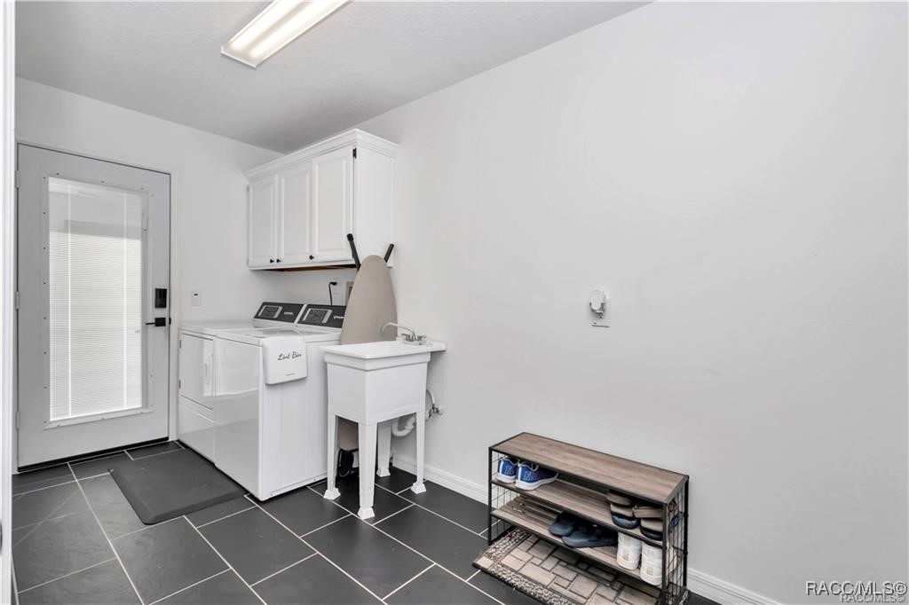 407 Soft Shadow Lane, , New York image 39