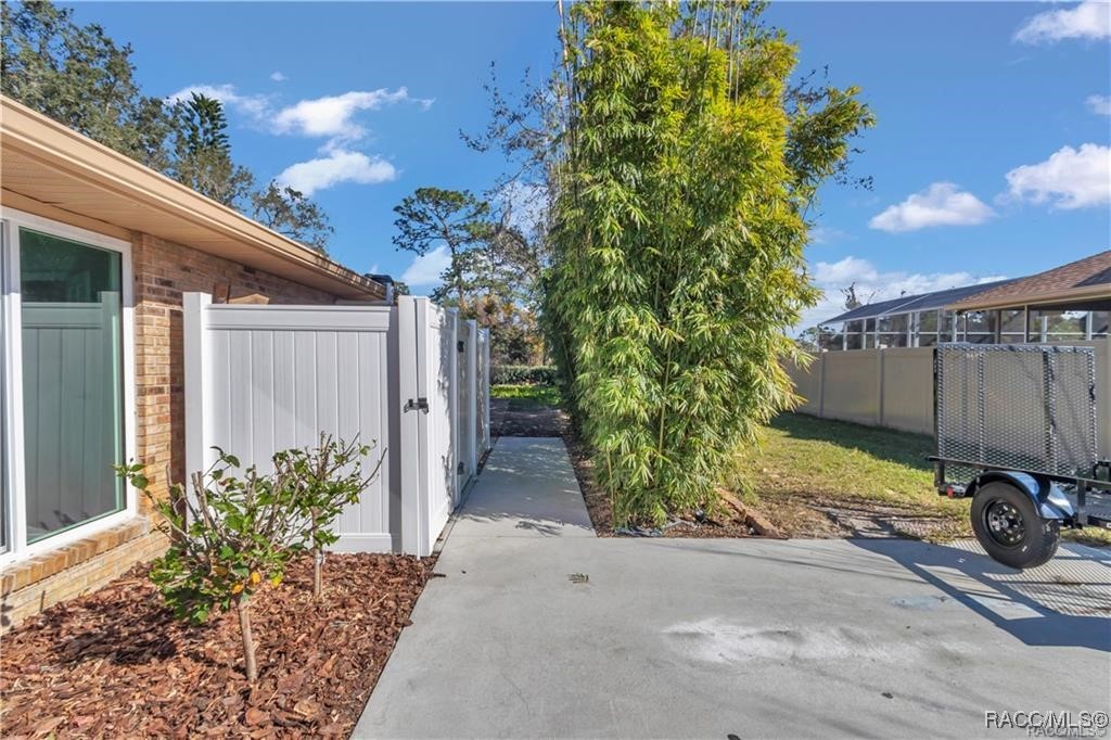 407 Soft Shadow Lane, , New York image 7
