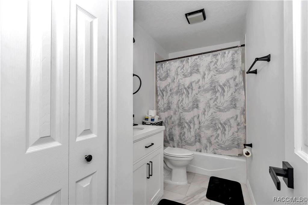 407 Soft Shadow Lane, , New York image 28