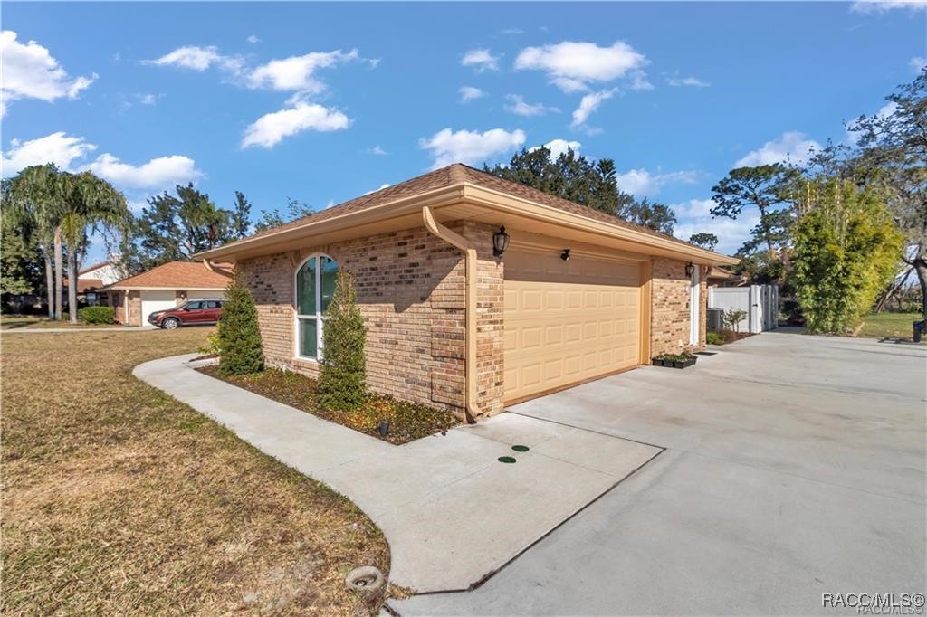 407 Soft Shadow Lane, , New York image 5