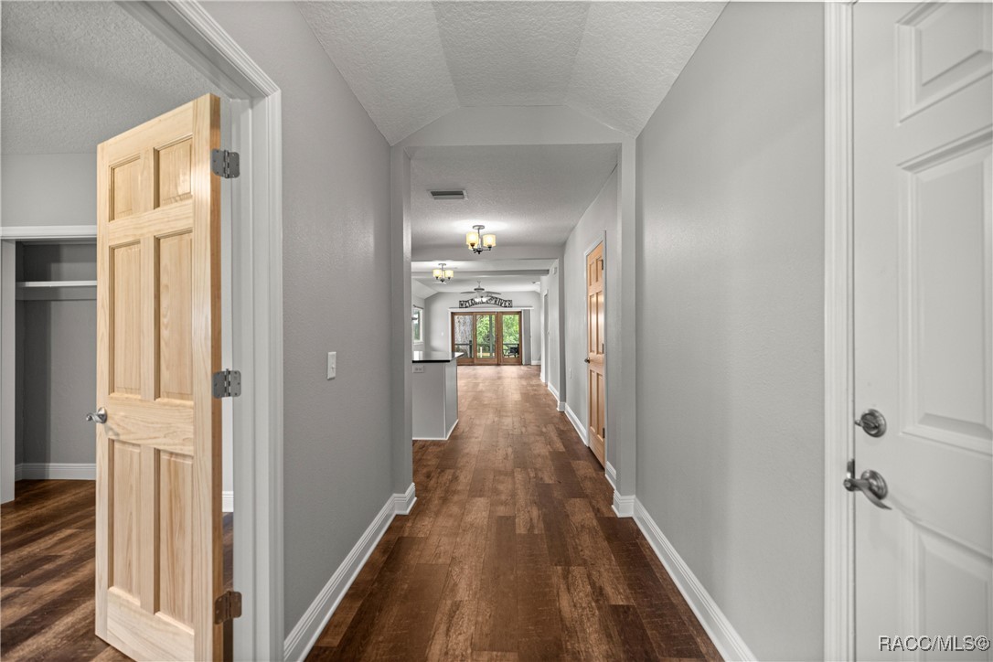 5009 Riverside Drive, Yankeetown, New York image 36