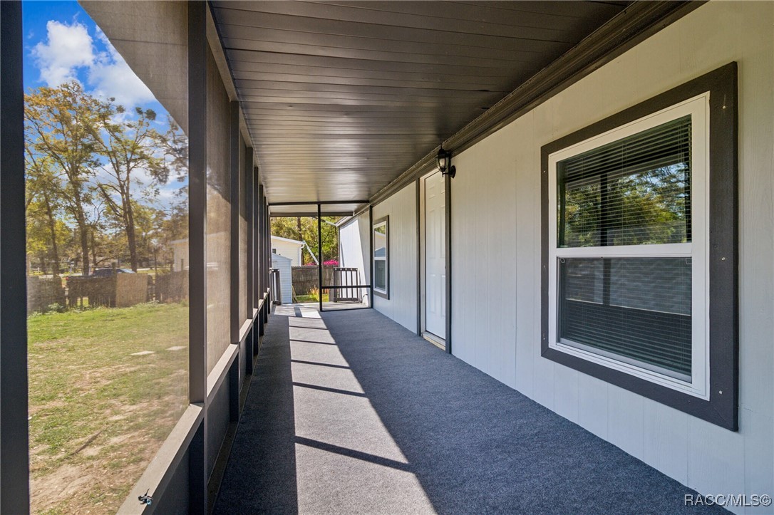 7140 N Golden Point, Hernando, Florida image 2