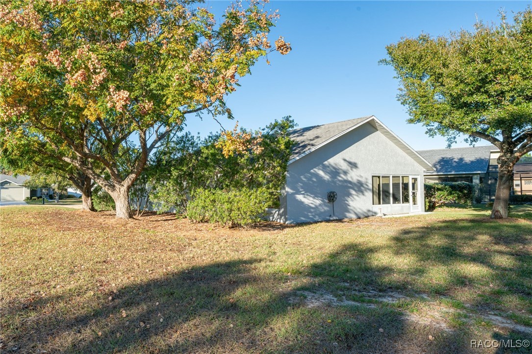 1868 W Shanelle Path, Lecanto, Florida image 39