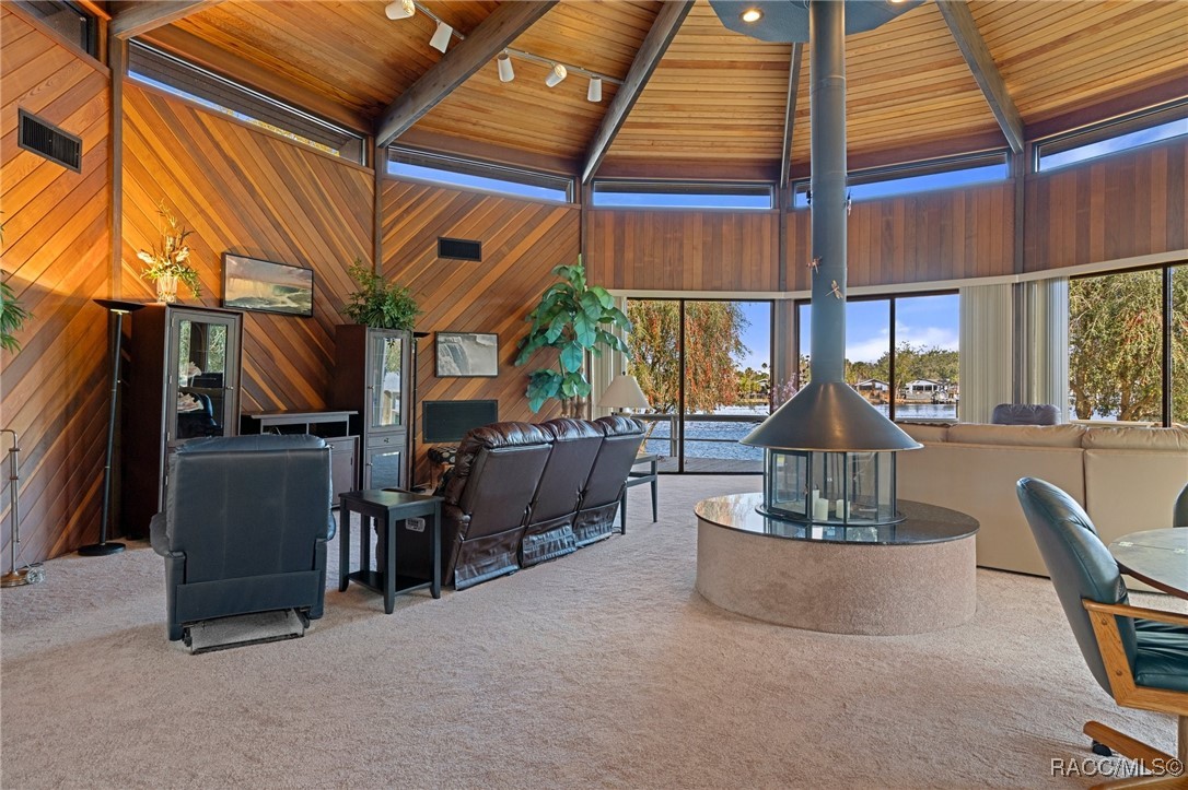 5509 S Island Drive, Homosassa, New York image 7