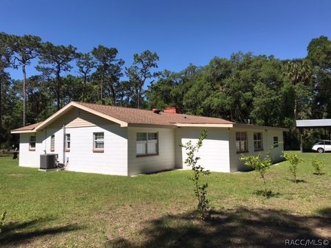 A home in Crystal River