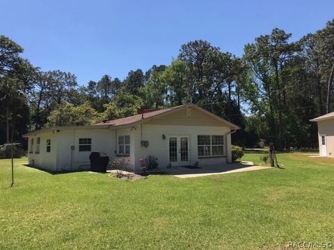 A home in Crystal River