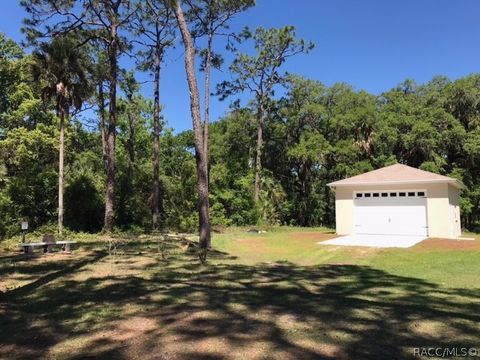 A home in Crystal River