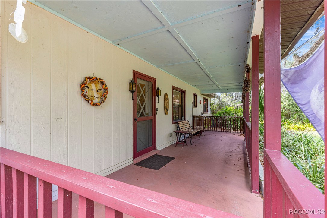 1724 SE 164th Circle, Ocklawaha, Florida image 3