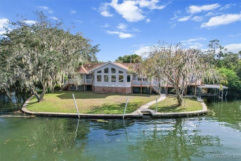 A home in Crystal River