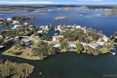 A home in Crystal River