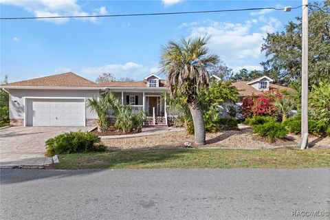 A home in Crystal River