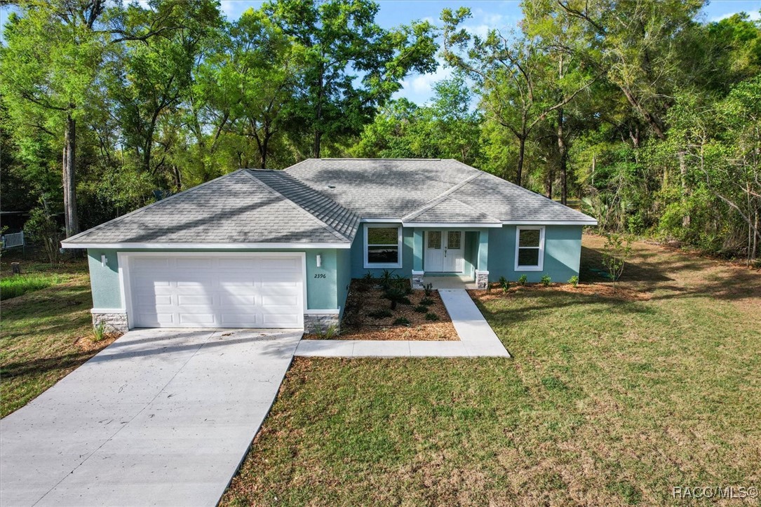 2396 W Fairway Loop, Citrus Springs, Florida image 1