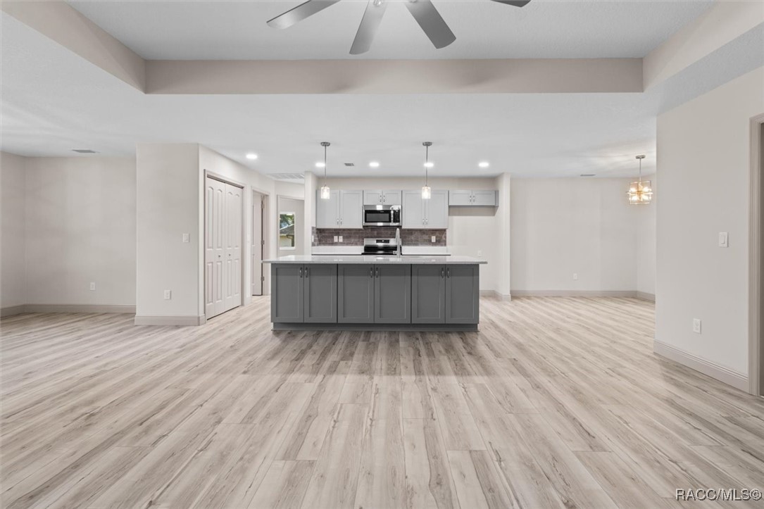 2396 W Fairway Loop, Citrus Springs, Florida image 9