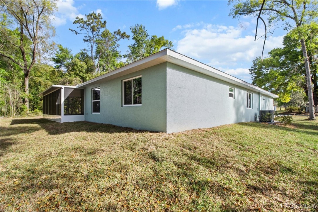 2396 W Fairway Loop, Citrus Springs, Florida image 31