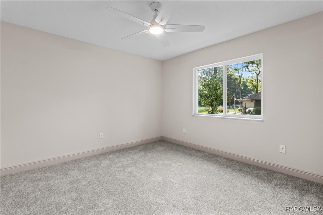 2396 W Fairway Loop, Citrus Springs, Florida image 23