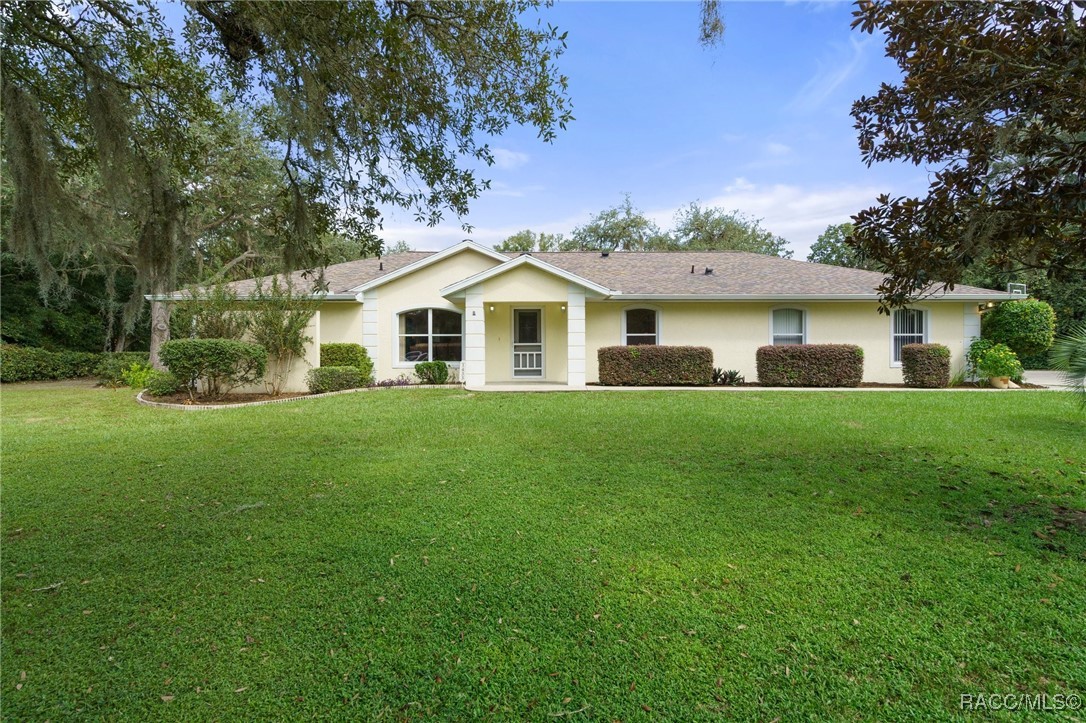 1433 E Ridgefield Drive, Hernando, Florida image 1