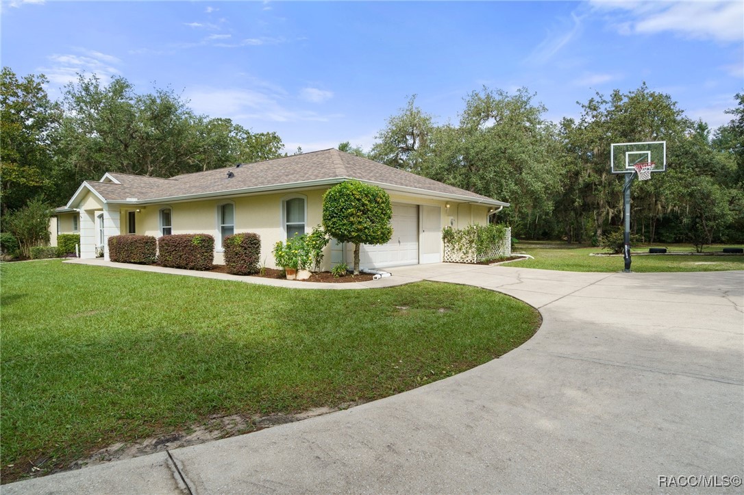 1433 E Ridgefield Drive, Hernando, Florida image 2