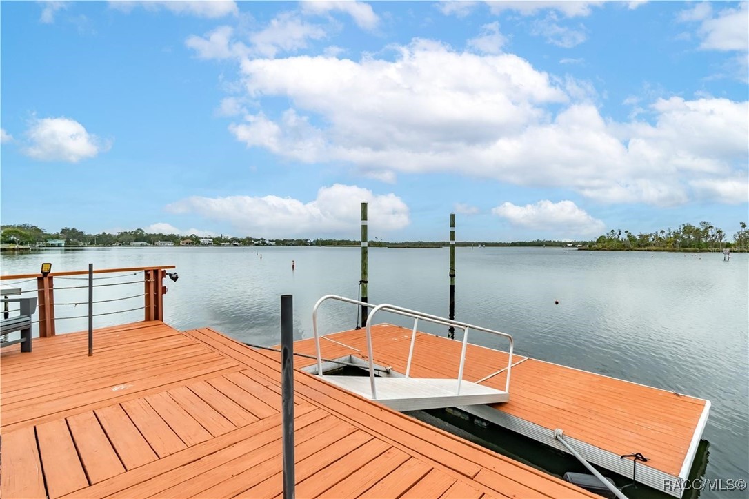 1294 N Circle Drive, Crystal River, Florida image 18