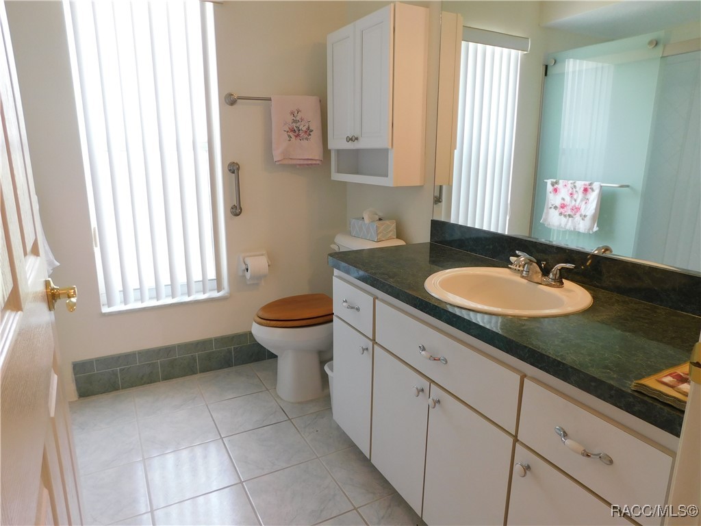 521 Poinsettia Avenue, Inverness, New York image 21