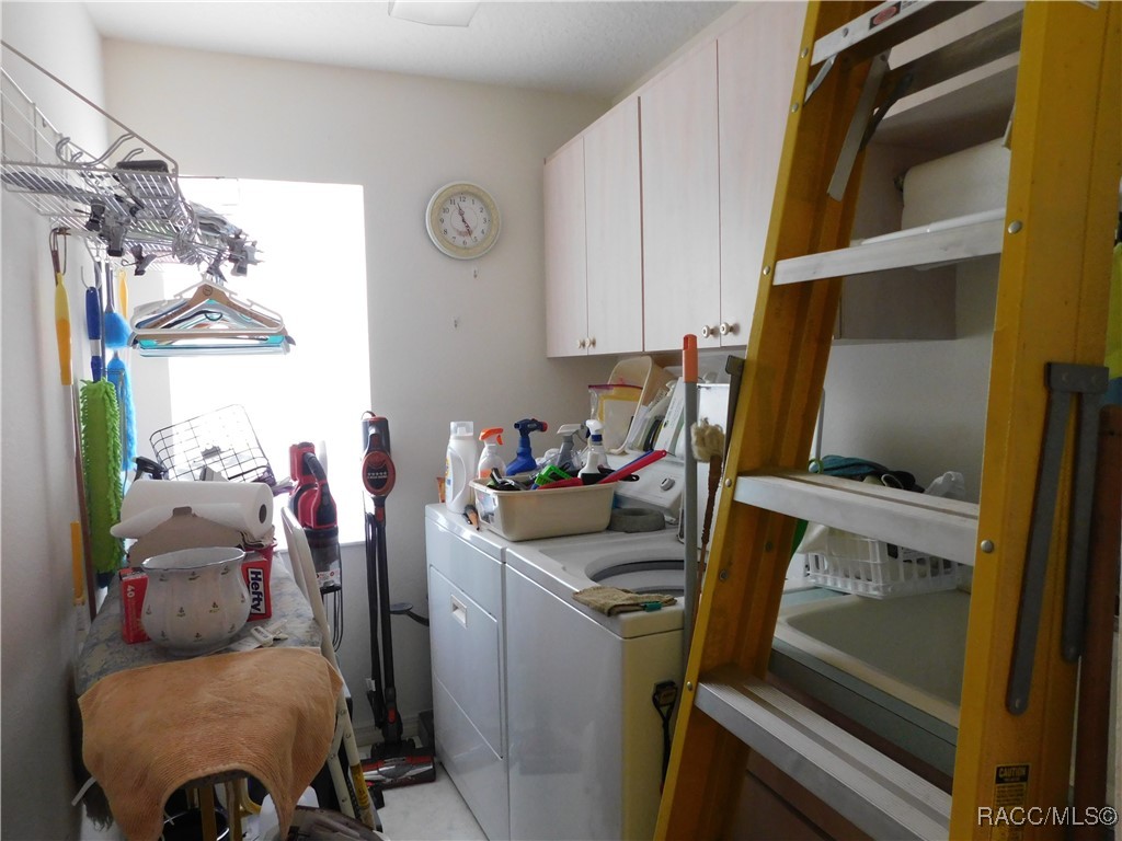 521 Poinsettia Avenue, Inverness, New York image 34