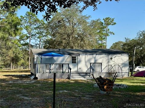 A home in Dunnellon