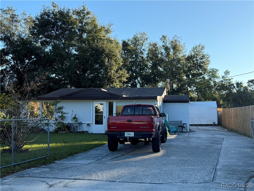 1115 N Bearmount Terrace, Crystal River, Florida image 2