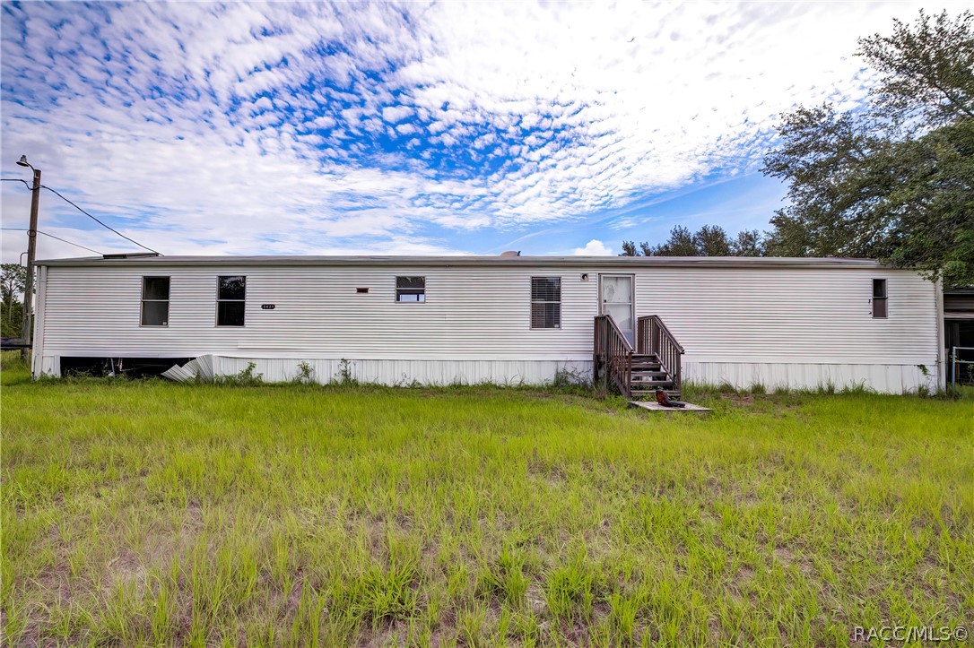 5421 S Farm Point
