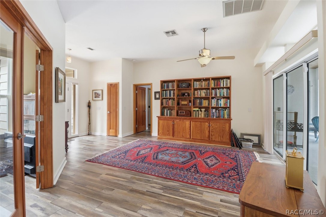 11405 N Honey Jorden Point