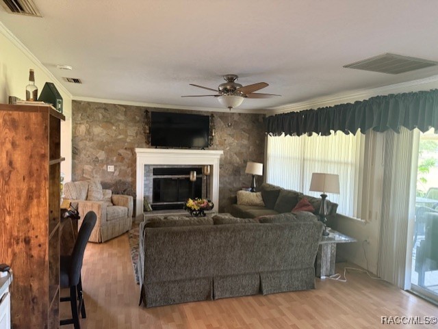 818 N Country Club Drive, Crystal River, New York image 11