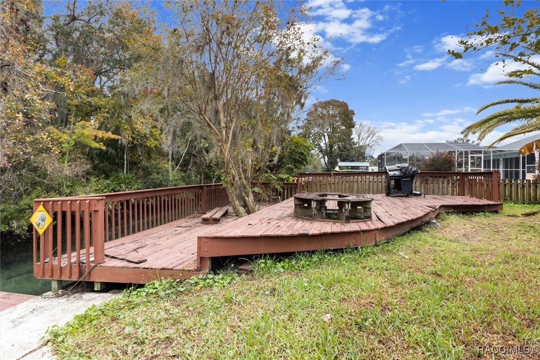 1025 SE 5th Avenue, Crystal River, Florida image 39